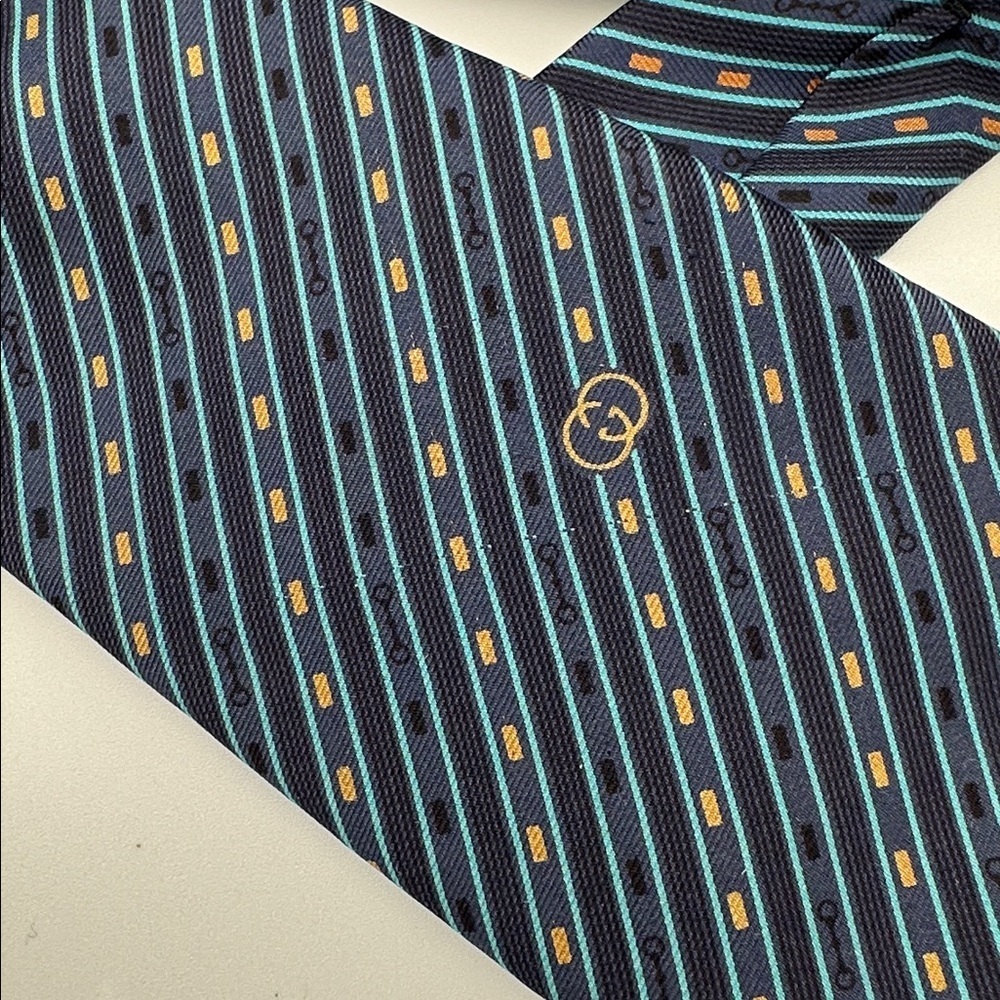 Gucci Vintage Silk Printed Tie Blue Black 57” Long